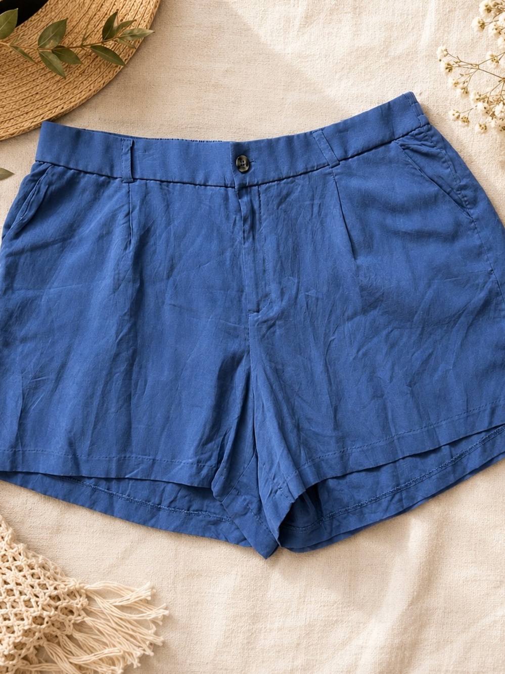 Torrid Blue Lyocell Linen Blend Shorts – Size 24 – NWT